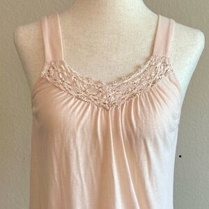 EXPRESS Tank Top Peach Iridescent Sequins Pearls Crochet Babydoll 90’s Y2K Sz XS